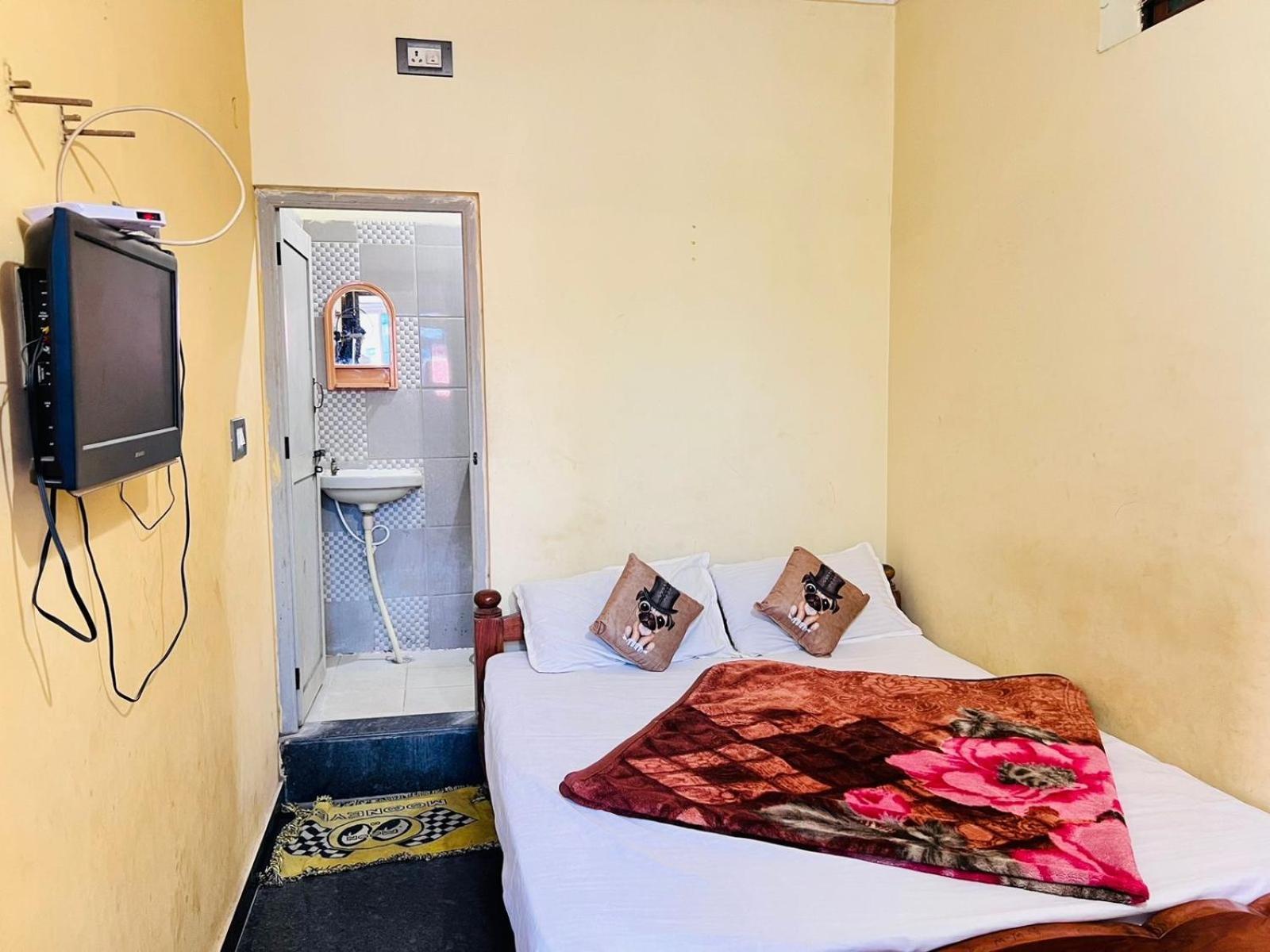 Hk Residency Hotel Mysore Exterior photo